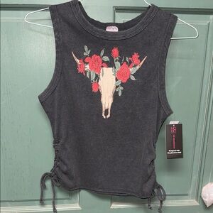 No Boundaries Black Muscle Tee with Skull and Roses